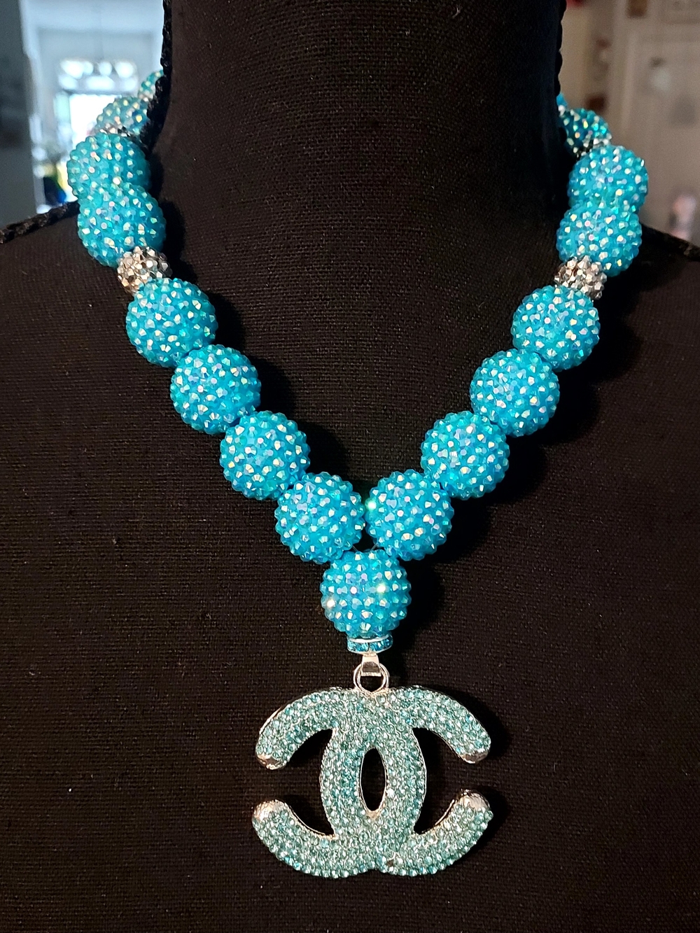 Turquoise Crystal Bead Necklace with Interlocking Pendant